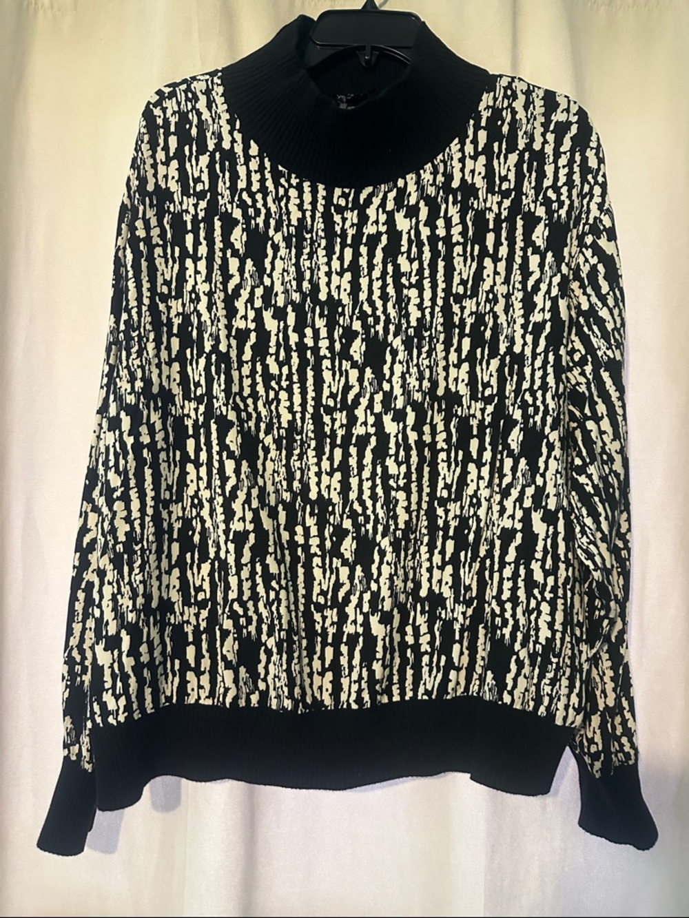 Black and White Patterned Turtleneck top